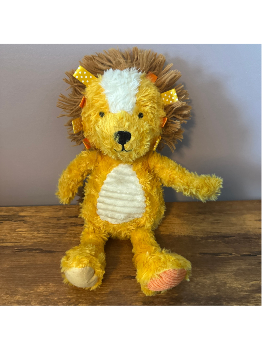 Make Believe Ideas Lion Plush Sensory Ribbons Stuffed Animal Yellow Brown 12"
